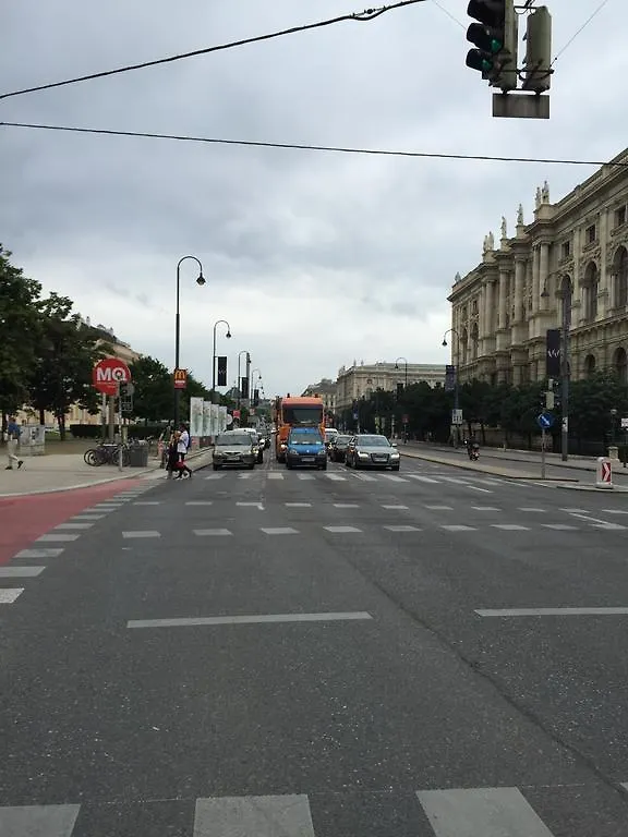 City Apartment Vienna 0*,